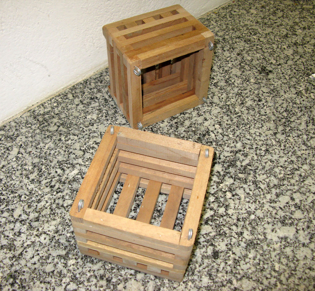 Körbchen - Holz - verschiedene Farben - B 13 cm x H 10 cm – S´Wichtal